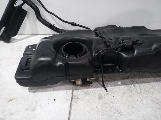 172033201R RENAULT Бензобак купить в Ирпень