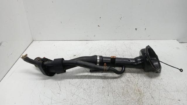 17220VJ505 NISSAN Заливная горловина топливного бака купить в Николаев