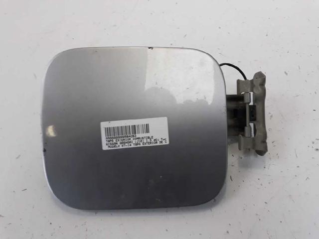 17221JD500 NISSAN Патрубок бака, к заливной горловине купить в Ирпень