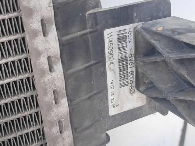 FORD 1727475 Радиатор охлаждения двигателя в наличии Ужгород