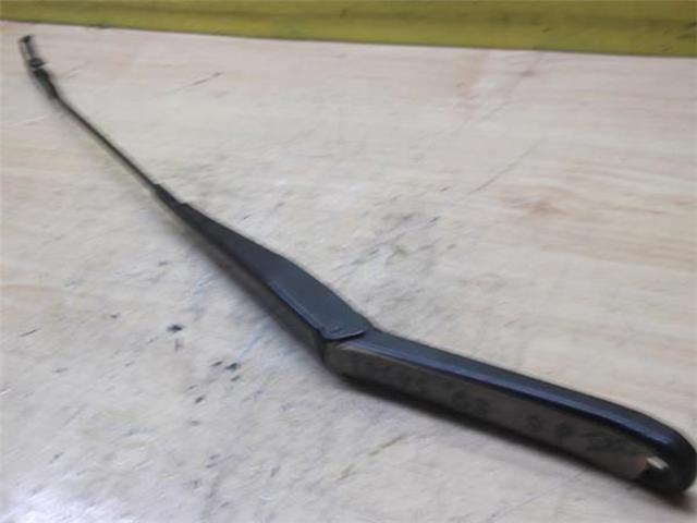 1731534 Поводок стеклоочистителя купить Винница