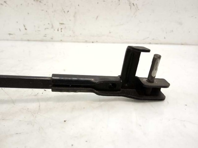 FORD 1731534 Поводок стеклоочистителя в наличии Львов