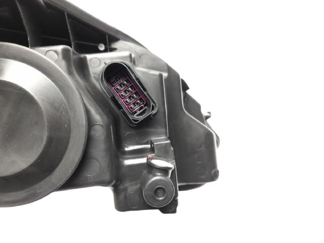 FORD 1734615 Фара правая в наличии Запорожье
