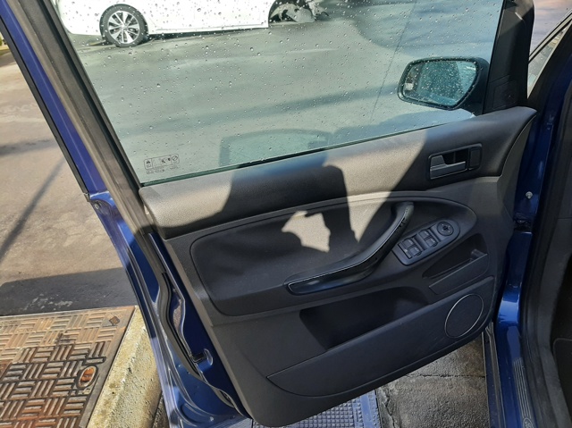 Regulador do vidro dianteiro esquerdo para Ford Focus C-Max 2.0 TDCI G6DA 1738645