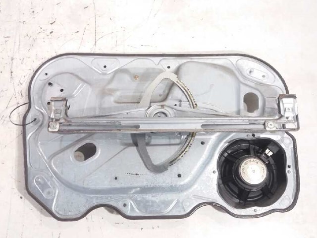 FORD 1738646 Стеклоподъемник передней правой двери в наличии Николаев