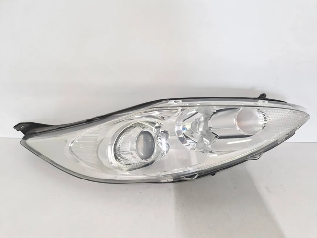 1740029 FORD Правая фара купить в Черновцы