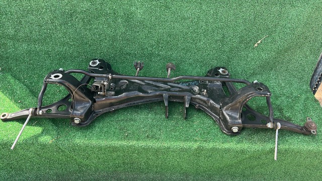 FORD 1742572 Балка передней подвески (подрамник) в наличии Кривой Рог