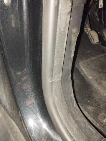 1750005 FORD Уплотнитель двери передней (на кузове) купить в Павлоград