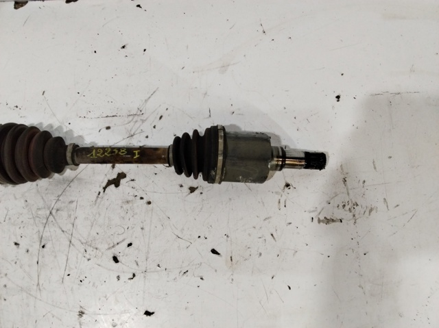 1754404 FORD Полуось (привод) передняя левая купить в Житомир
