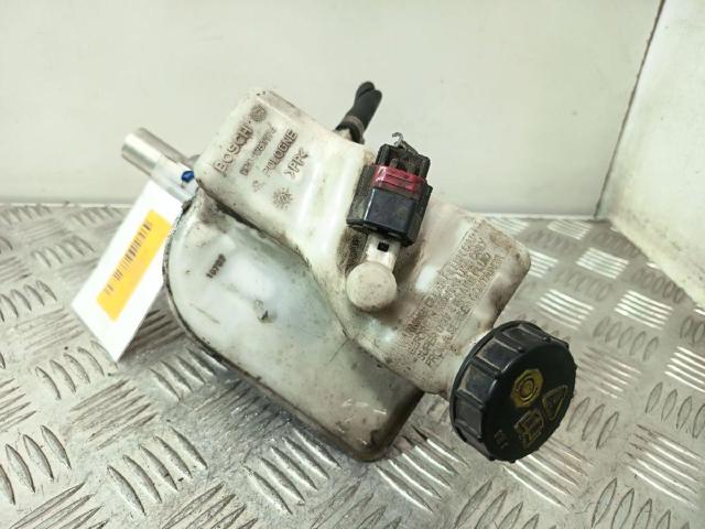 FORD 1756265 Главный тормозной цилиндр в наличии Черкассы
