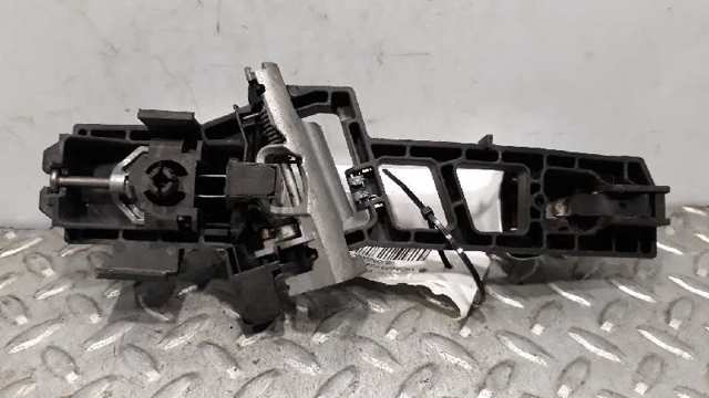 FORD 1757131 Ручка двери передней наружная левая в наличии Запорожье
