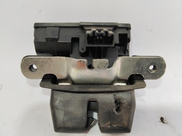 FORD 1761865 Замок багажника в наличии Полтава