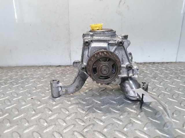 FORD 1762416 Насос масляный в наличии Киев