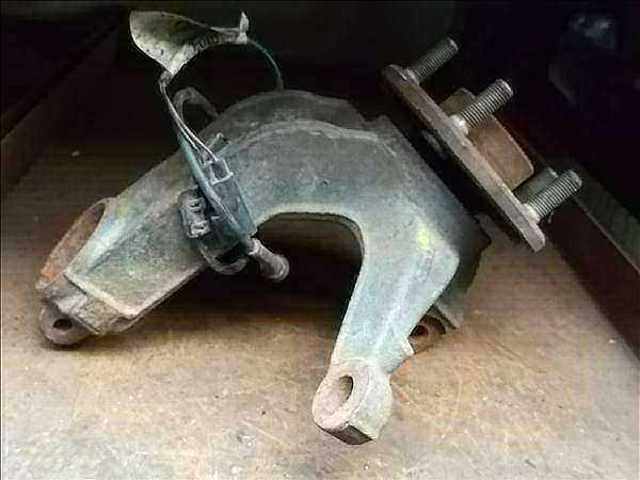 FORD 1763058 Цапфа (поворотный кулак) передний правый в наличии Запорожье