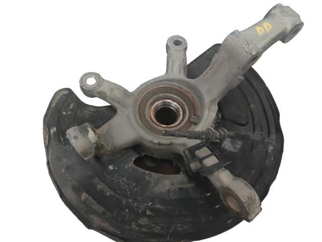 MERCEDES 1763300600 Цапфа (поворотный кулак) передний правый в наличии Павлоград