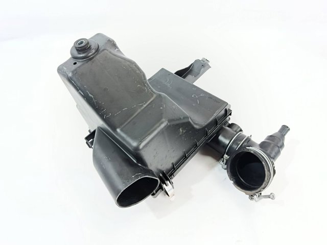 TOYOTA 177050T060 Корпус воздушного фильтра, верхняя часть в наличии Черкассы