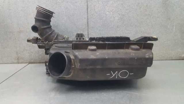 1770528050 TOYOTA Корпус воздушного фильтра, верхняя часть купить в Чернигов