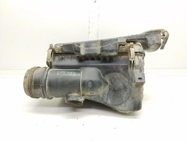 TOYOTA 1770530090 Корпус воздушного фильтра, верхняя часть в наличии Винница