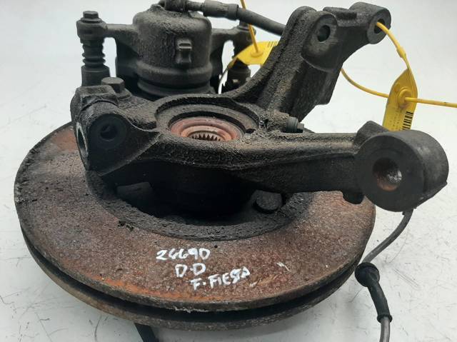 FORD 1771022 Цапфа передняя правая в наличии Николаев