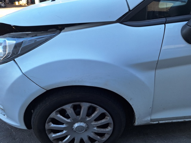 1777181 FORD Крыло переднее левое купить в Кривой Рог