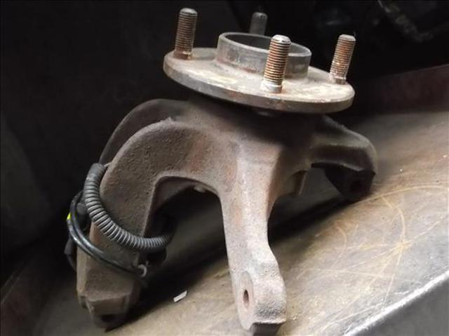 FORD 1777796 Цапфа передняя правая в наличии Хмельницкий