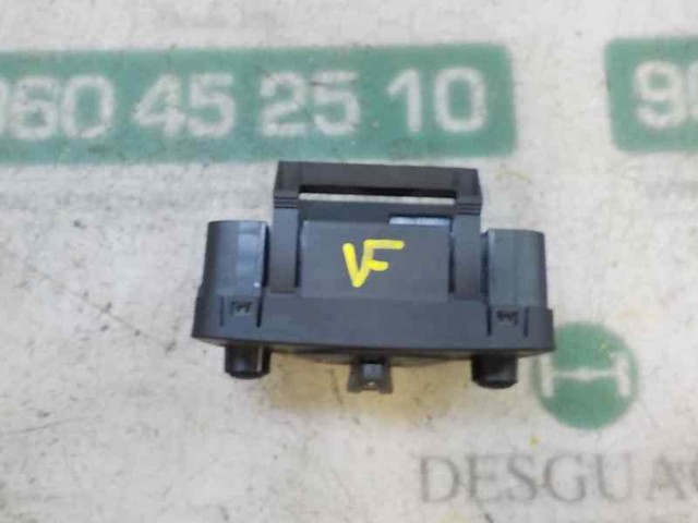 FORD 1785899 Переключатель света фар на "торпедо" в наличии Украина