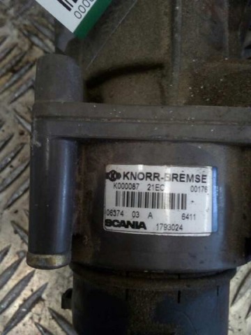 SCANIA 1793024 Кран тормозной, подпедальный (TRUCK) в наличии Винница