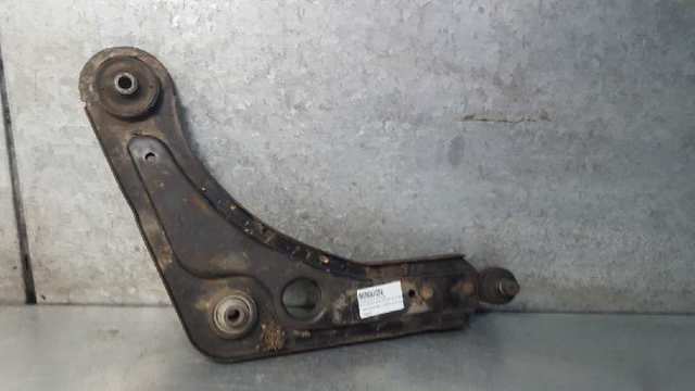 FORD 1796820 Рычаг передней подвески нижний правый в наличии Тернополь