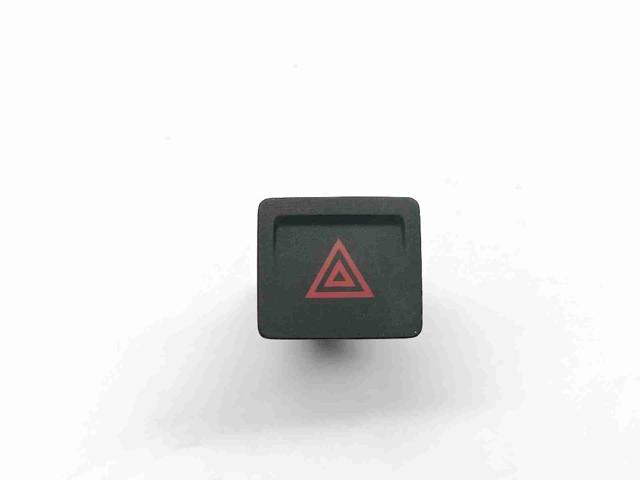 VAG 17A953509A Кнопка аварийки в наличии Черновцы
