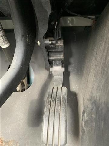 180020023R RENAULT Педаль газа (акселератора) купить в Ужгород