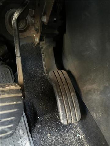 180020023R RENAULT Педаль газа (акселератора) купить в Киев
