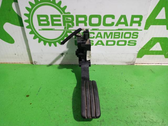 RENAULT 180020025R Педаль газа (акселератора) в наличии Каменское