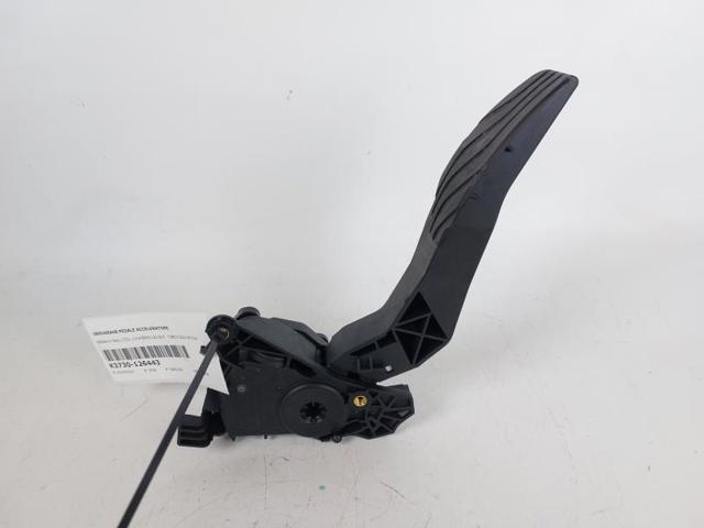 180026RA0B NISSAN купить в Ужгород