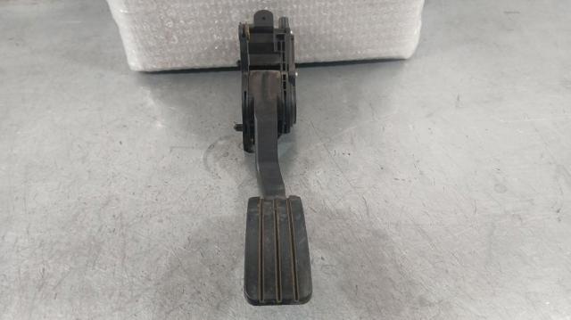 RENAULT 180050001R Педаль газа в наличии Запорожье