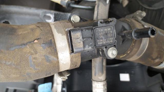 Sensor de temperatura da mistura de ar Ford Focus 3 CB8