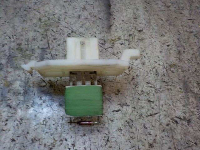 FORD 1804471 Резистор печки в наличии Кривой Рог