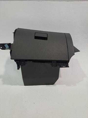 FORD 1815144 Крышка перчаточного ящика (бардачка) в наличии Украина