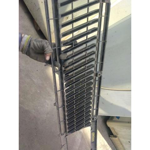 Grelha do radiador Fiat Ducato 1 290