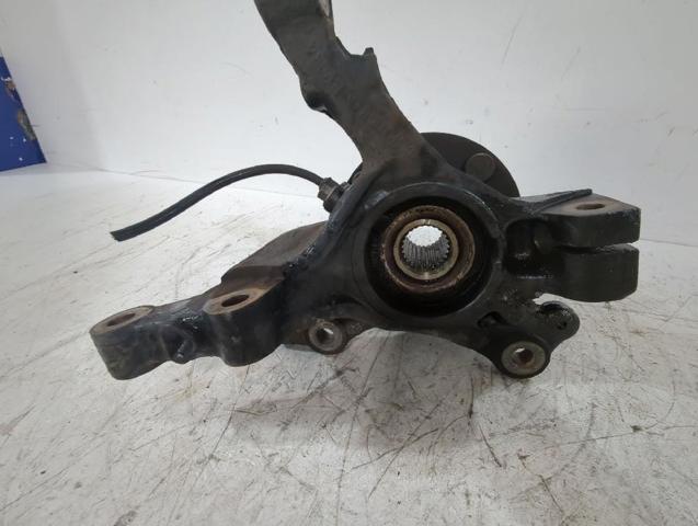 FORD 1822686 Цапфа передняя правая в наличии Кривой Рог