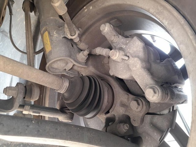 FORD 1822687 Цапфа передняя левая в наличии Украина
