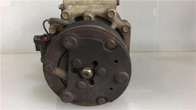 FORD 1828202 Компрессор кондиционера в наличии Николаев