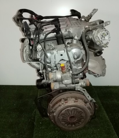 182A4000 Двигатель купить Харьков