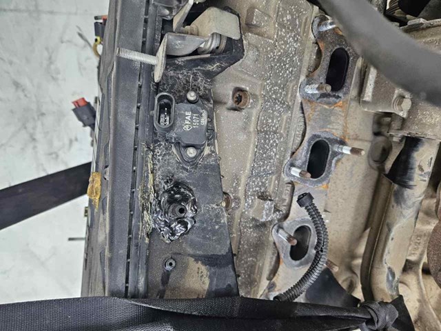 182B6000 Двигатель купить Киев