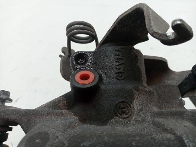 FORD 1843318 Суппорт тормозной задний правый в наличии Черновцы