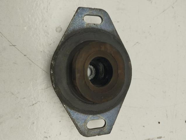 Coxim (suporte) esquerdo de motor 184468 PEUGEOT