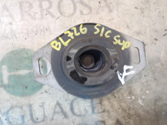 Coxim (suporte) esquerdo de motor 184468 PEUGEOT