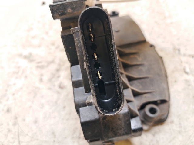 1846685 FORD Замок двери задней левой купить в Черкассы
