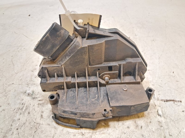 FORD 1846685 Замок двери задней левой в наличии Хмельницкий