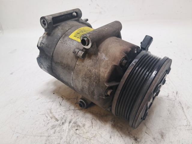 FORD 1852376 Компрессор кондиционера в наличии Киев