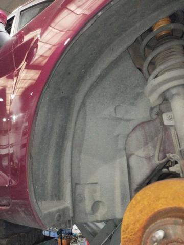 1868568 FORD Подкрылок крыла переднего правый купить в Львов